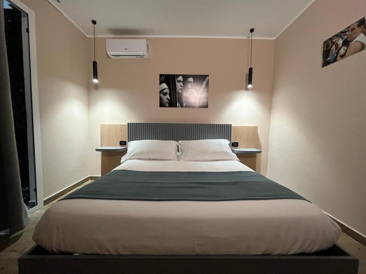 I Quattru Vuci Rooms 巴勒莫 外观 照片